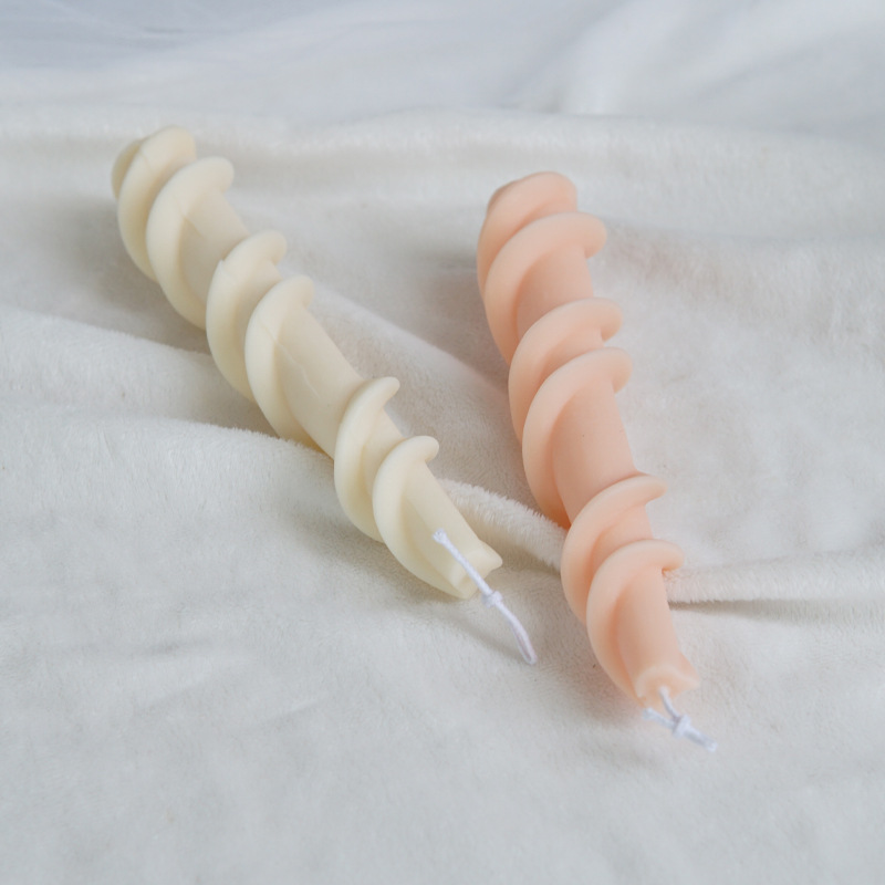 DIY Rotating Silicone Candle Mold